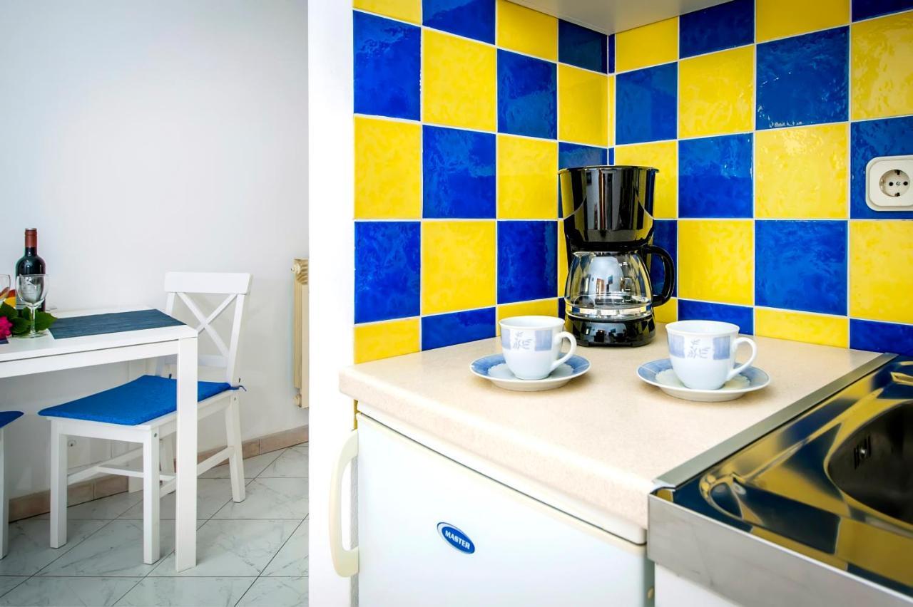 Apartman Near Beach Pelagic Sea View ロヴィニ エクステリア 写真